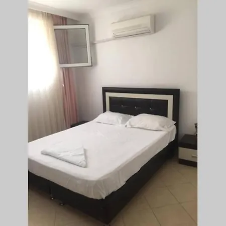 Havuzlu Ve Ultra Lueks Muestakil Villa *